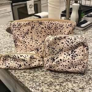 3 Piece Makeup Travel Set